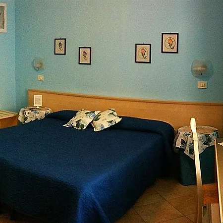 Alviani Anna Hotel