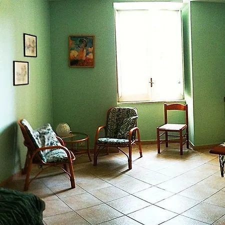 Alviani Anna Hotel 2*